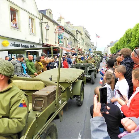 Maison Des Pommiers - Bord De Et Campagne * Port-en-Bessin-Huppain