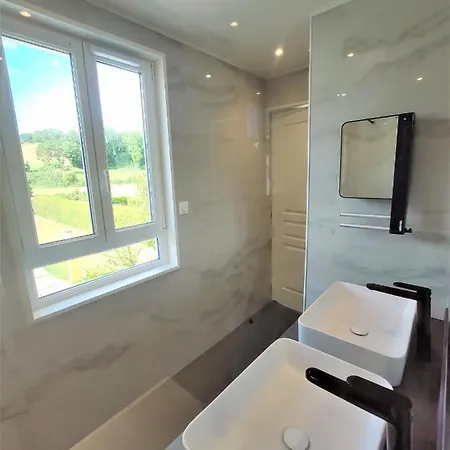 Maison Des Pommiers - Bord De Et Campagne *