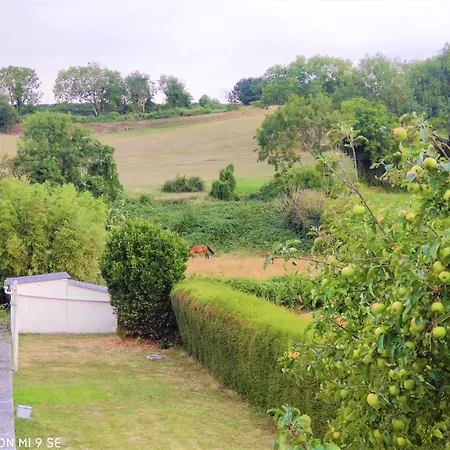 Maison Des Pommiers - Bord De Et Campagne * Port-en-Bessin-Huppain
